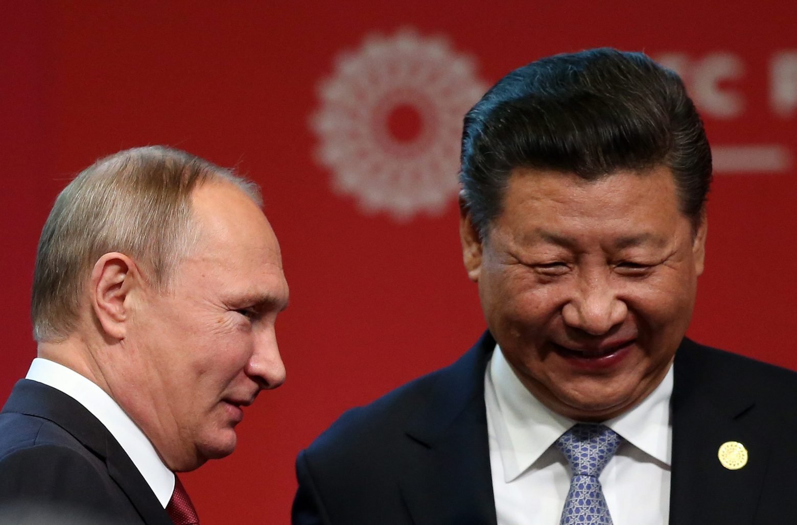Κίνα, χρυσός και crypto η… απάντηση Πούτιν