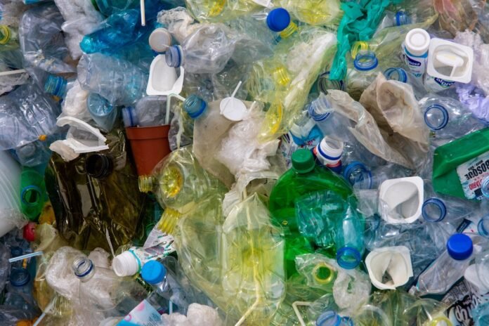 Ο «μύθος» της ανακύκλωσης πλαστικού