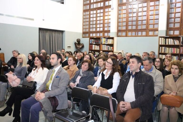 Παρουσιάστηκε η «Οξεία Εγγυτάτη»
