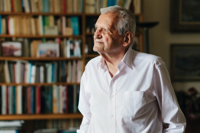 Παν. Πατρών 14/3 – Επίτιμος Διδάκτορας ο Τ. Πατρίκιος