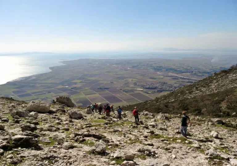 Άνω Βασιλική | Διάσχιση Βαράσοβας