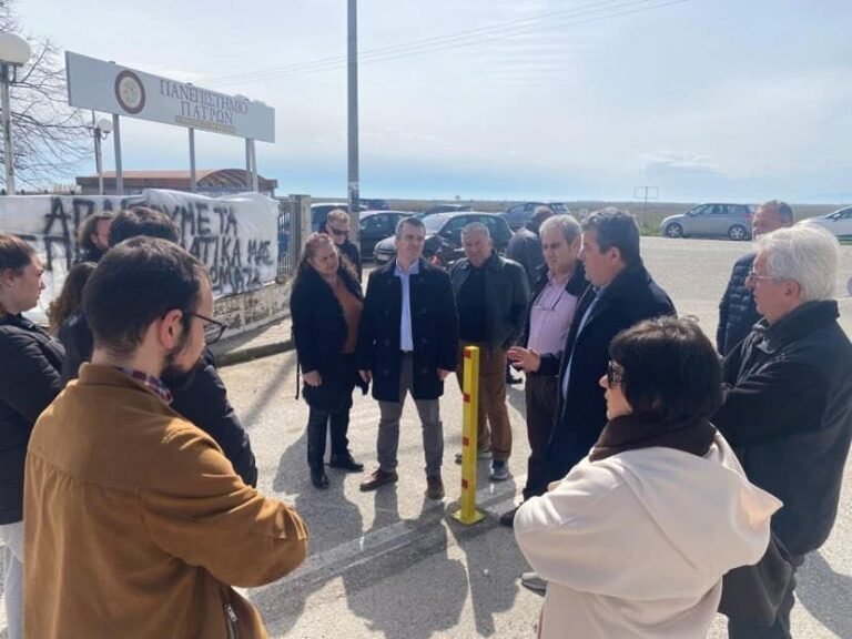 Συνάντηση Παπαδημητρόπουλου με τους Φοιτητές