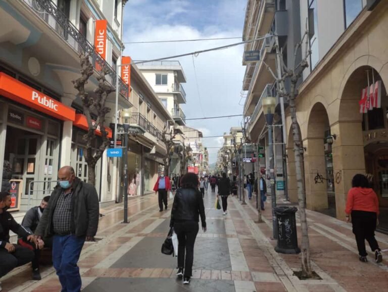 Αγρίνιο –  Ωράριο εμπορικών τη μεγάλη εβδομάδα