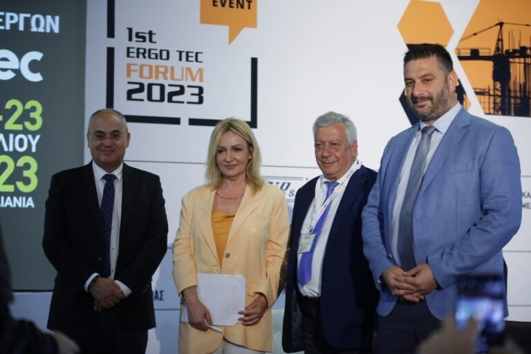 Ο Θανάσης Μαυρομμάτης στο ΜΕΚ Παιανίας