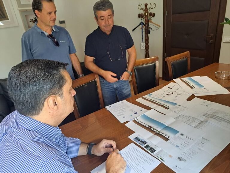 Υπογράφτηκε η «επανάχρηση» του Περιπτέρου του Πάρκου