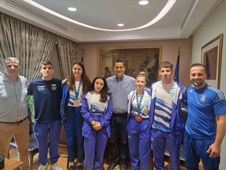 Οι αθλητές και οι αθλήτριες του ΑΣ Θησέα στον Παπαναστασίου