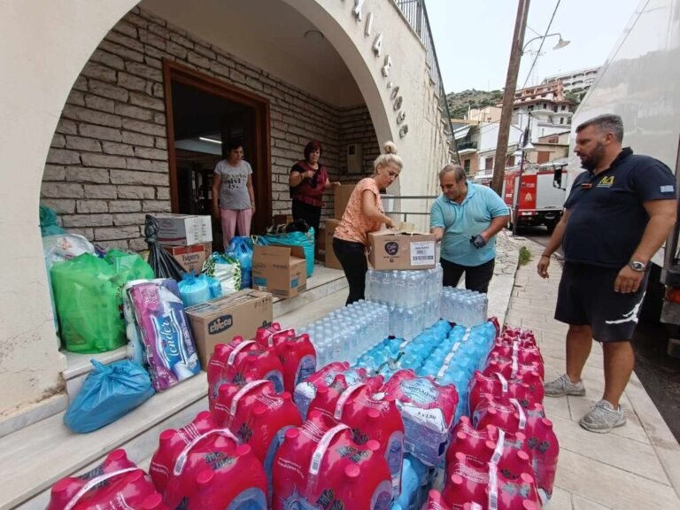 Αμφιλοχία – Στο πλευρό των πλημμυροπαθών