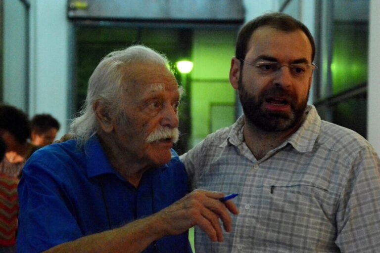Ο Δικός μας Μανώλης Γλέζος
