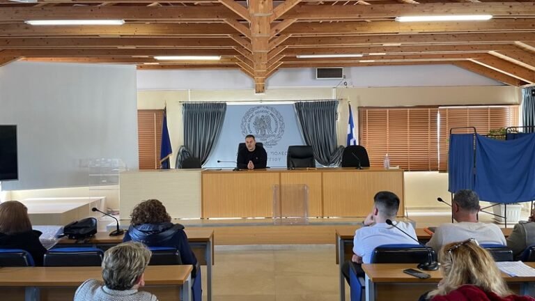 Διαμαντόπουλος – Συνάντηση με εργαζόμενους