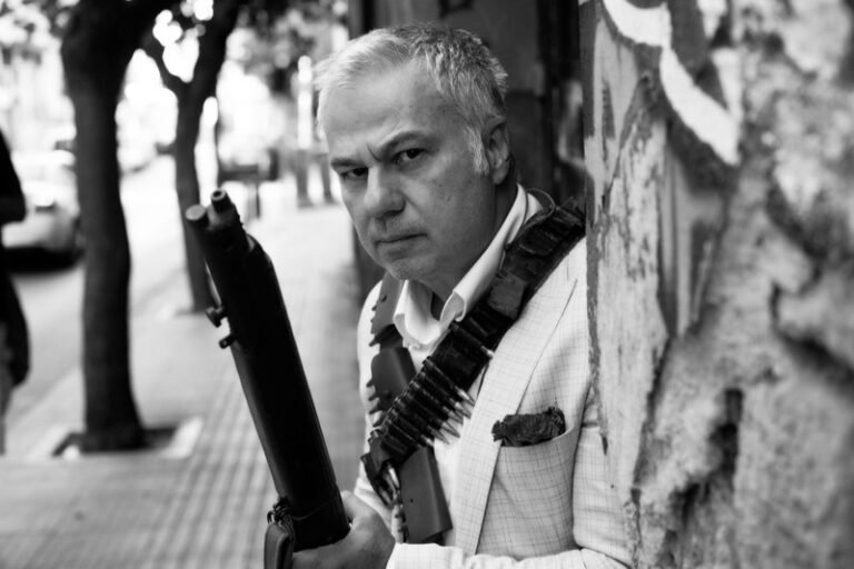 Δημοτικό Θέατρο 22/2 – «Γιατί; Οι άλλοι είναι καλύτεροι;»