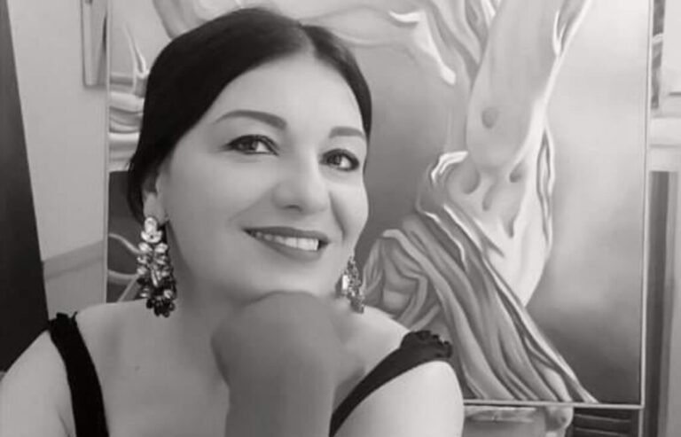 Ταξιδεύουσα – Τοπίων μορφές, της Εύας Νικολακάκη