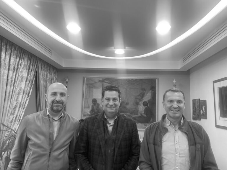 Ο Παπαναστασίου είδε Τσάρκο και Φλώρο
