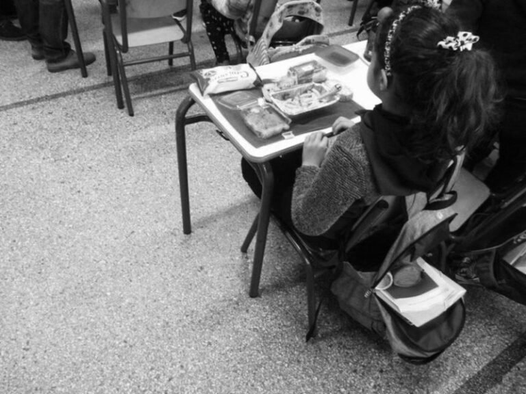 Χωρίς σχολικά γεύματα τα δημοτικά των δήμων Ζηρού και Πάργας