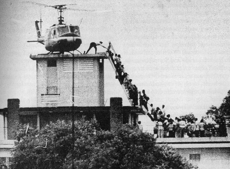 Γέγονε 30 Απριλίου στην Ελλάδα και στον κόσμο