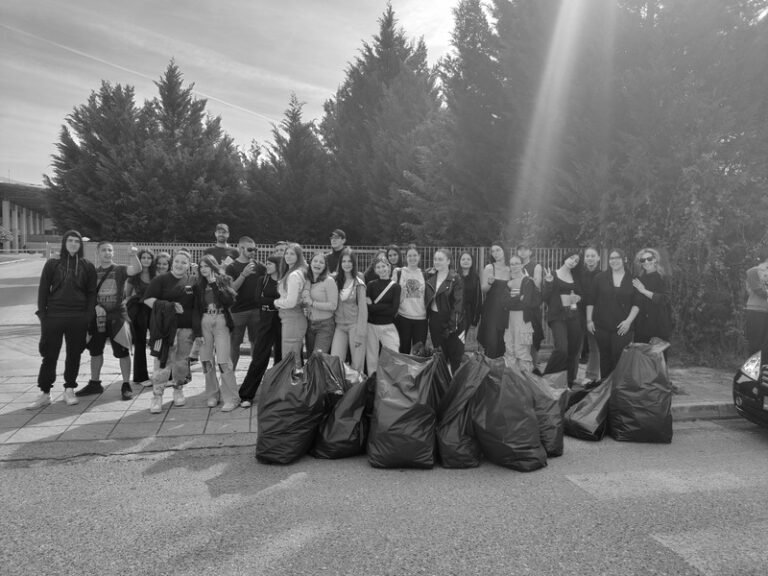 Εθελοντές Δήμου Αγρινίου 14/4 – Let’s do it Greece 2024