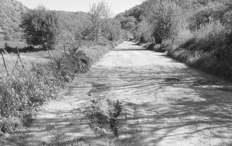 Δυτική Ελλάδα: Ασυντήρητο το δίκτυο της Δημοτικής Οδοποιίας