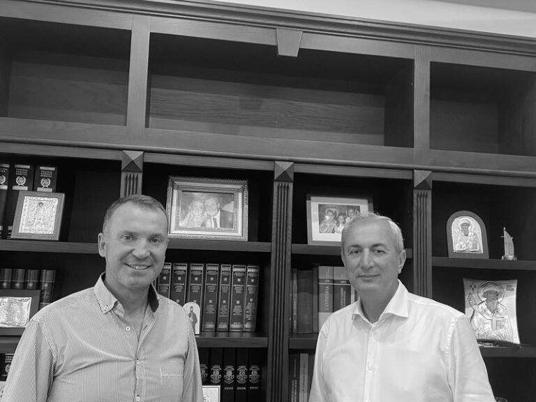 Συνάντηση Τσάρκου με Κωσταντάρα