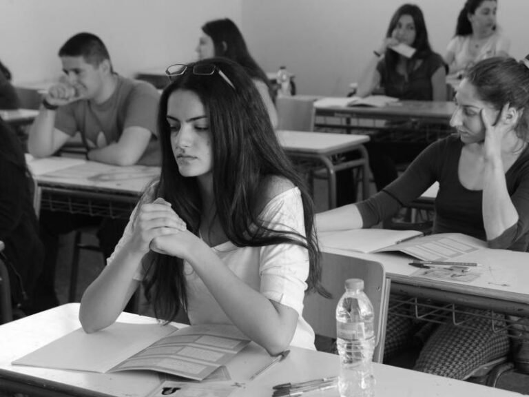 Υπ. Παιδείας: Νέα εγκύκλιος (3/4) για τις πανελλαδικές