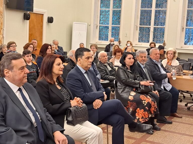 Παρουσία πολλών Αγρινιωτών το βιβλίο «1922: Οι ευθύνες»