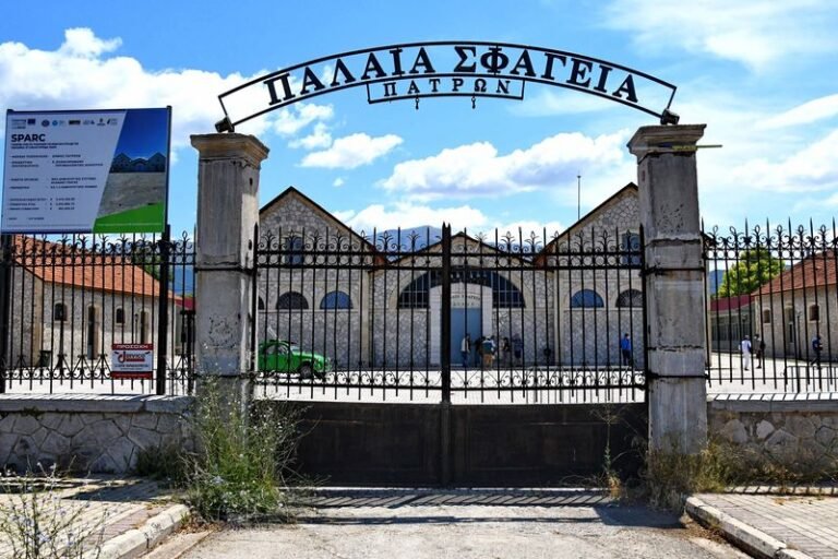 Πάτρα – Ζωή στο «κουφάρι» των Παλαιών Σφαγείων