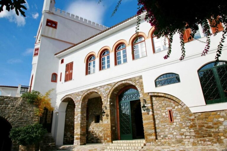 Αρχοντικό Μπότσαρη – Τιμητική Εκδήλωση για τον Ντίνο Μακρυγιάννη