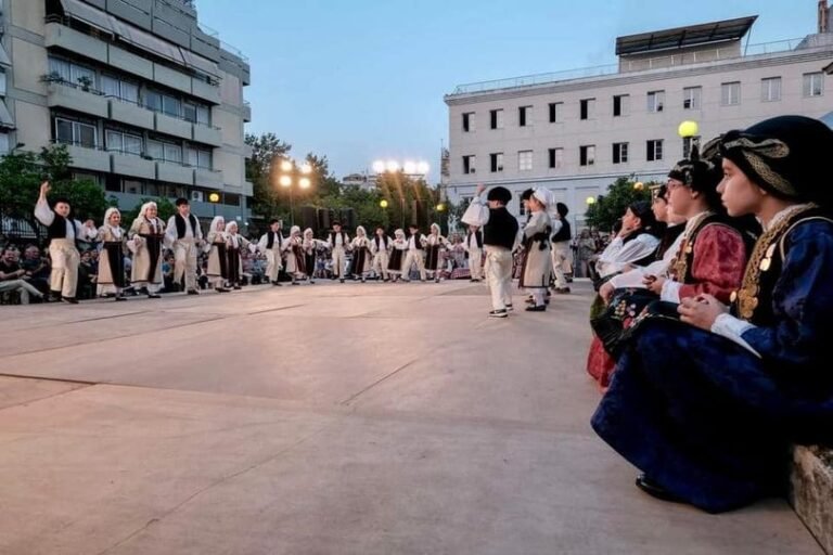 Λαογραφικός Όμιλος ΓΕΑ 17/6 – Σηκώστε να χορέψουμε…