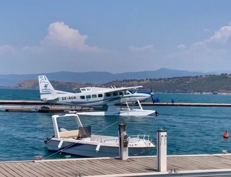 Για πρώτη φορά υδροπλάνο στην Αμφιλοχία
