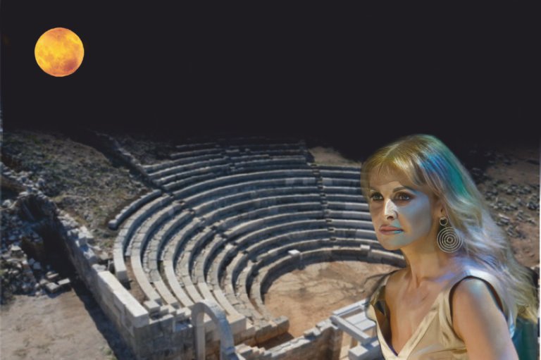 Αρχαίο Θέατρο Πλευρώνας – Πανσέληνος με την Ηρώ Σαΐα