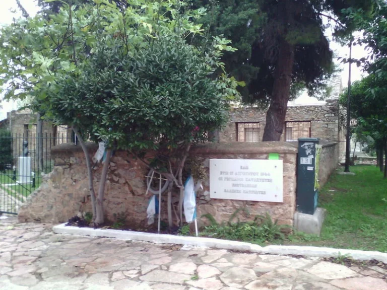 To μπλόκο της Κοκκινιάς | Εκατοντάδες εκτελέσεις, 3.000 όμηροι