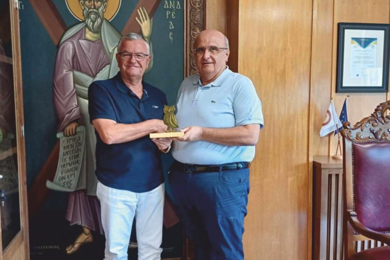 Συνάντηση Μπούρα – Κουνάβη για το 3ο Welcome to UP Fest 2024