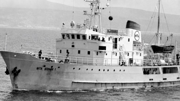 Έγινε 6 Αυγούστου στον κόσμο