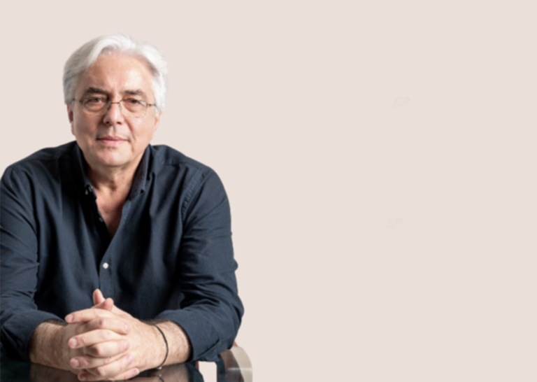 Ο Δημήτρης Τραπεζιώτης εγκαλεί τη δημοτική αρχή