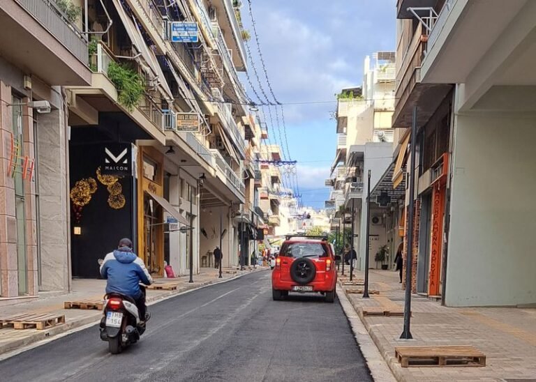 Δόθηκε στην κυκλοφορία η οδός Τσικνιά