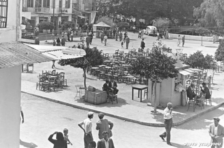 Ἐν Ἀγρινίῳ τῇ 1 Νοεμβρίου | 1911: Αίτημα του Εμπορικού | 1960: Γαλλίδες στο Αγρίνιο | 1962: Φωτιά στο Θέρμο