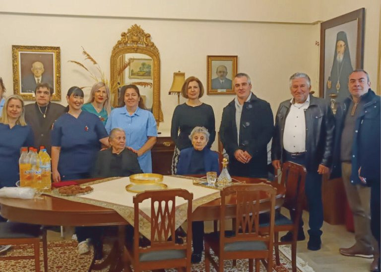 Εμποροβιομηχανικός Μεσολογγίου | Μοίρασαν γλυκά και ευχές