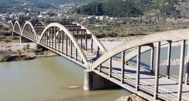 Xρηματοδότηση αποκατάστασης της ιστορικής Γέφυρας του Μόρνου