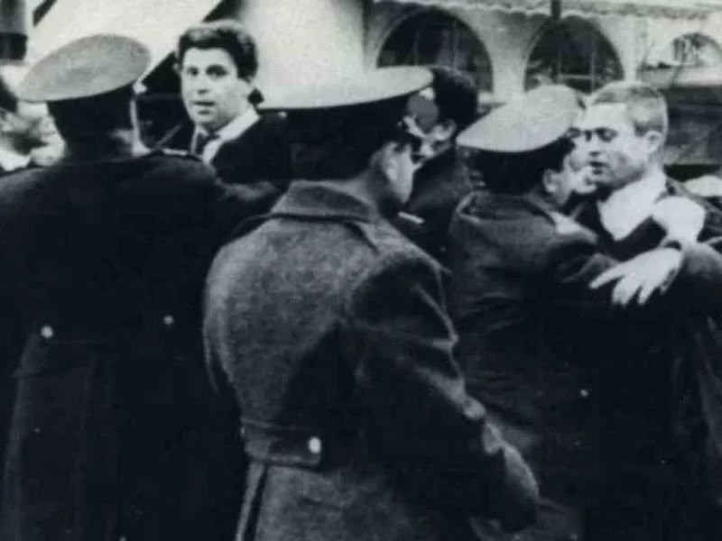 Τα Θεοφάνια του 1966 στον Πειραιά