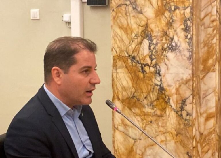 Δήμος Αγρινίου | Συνεδριάζει η Δημοτική Επιτροπή