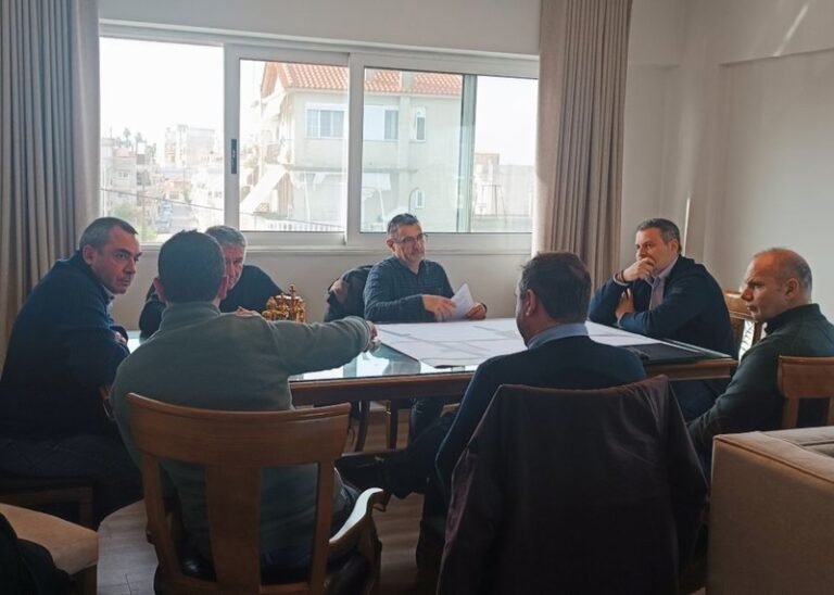 Εμποροβιομηχανικός | Συνάντηση με Διαμαντόπουλο για open mall