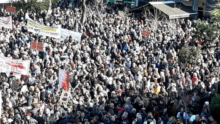 Τέμπη – «Οξυγόνο» ξανά σε όλες τις πλατείες