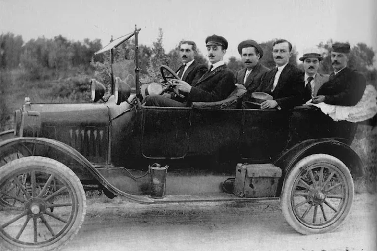 Ἐν Ἀγρινίῳ τῇ 1ῃ Μαρτίου | 1926: Ξεκινάει η δίκη για την δολοφονία των καπνεμπόρων