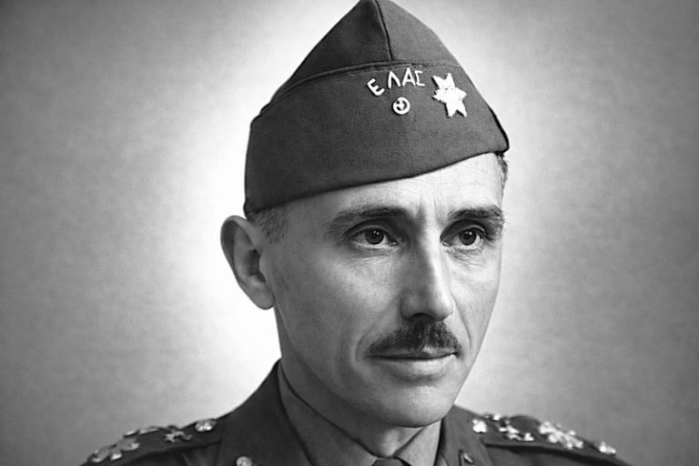 Συγκέντρωση του ΕΑΜ στο αεροδρόμιο Αγρινίου