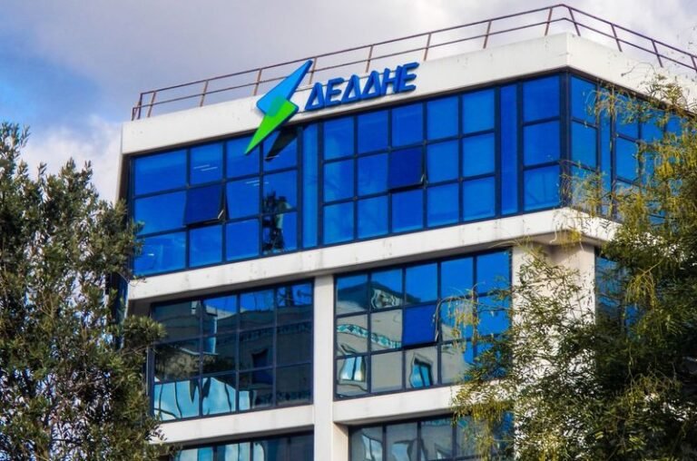 Ζαμπάρας | Έδωσε 21,5 εκ. για ένα άχρηστο κτίριο
