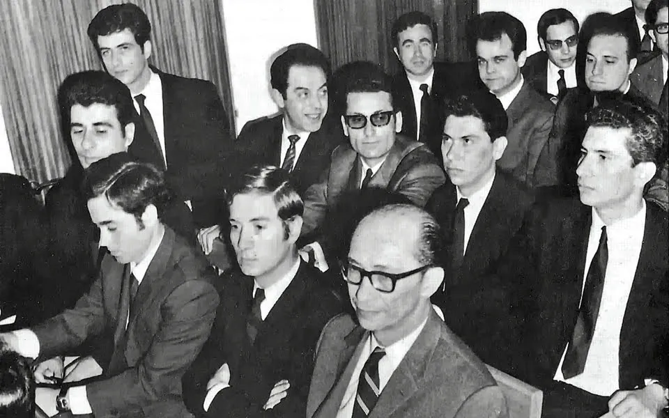 Ἐν Ἀγρινίῳ τῇ 8ῃ Απριλίου | 1970: Τα χαλκούνια-βόμβες της Δημοκρατικής Άμυνας