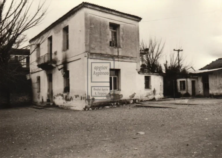 Σωτήρης Πύργος | Το «προζύμι» τ’ς Αγίας Τριάδας