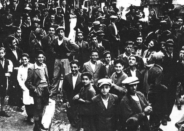 Ἐν Ἀγρινίῳ τῇ 4ῃ Απριλίου | 1929: Συγκέντρωση καπνεργατών