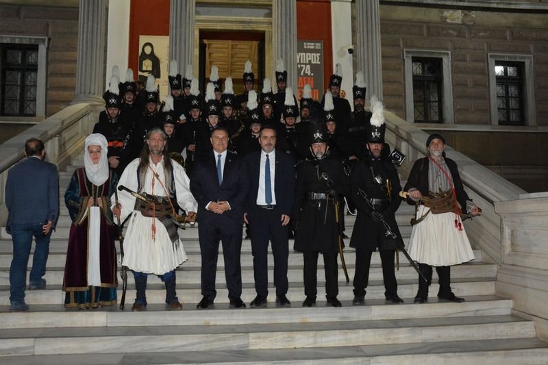 Παλαιά Βουλή | Ξεκίνησαν οι εορτασμοί των 200 χρόνων της «Εξόδου»