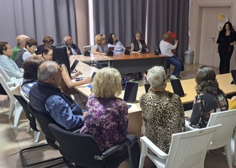 ΠΔΕ | Μαθαίνοντας ξανά, συνδεόμαστε αλλιώς