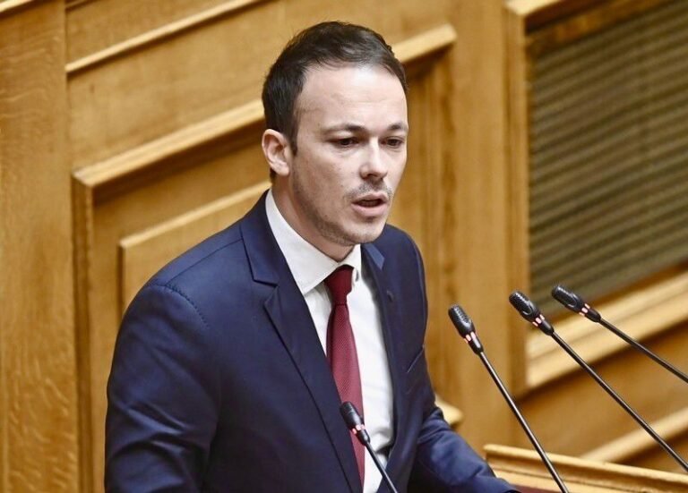 Μίλτος Ζαμπάρας: Καλή επιτυχία στα παιδιά μας!