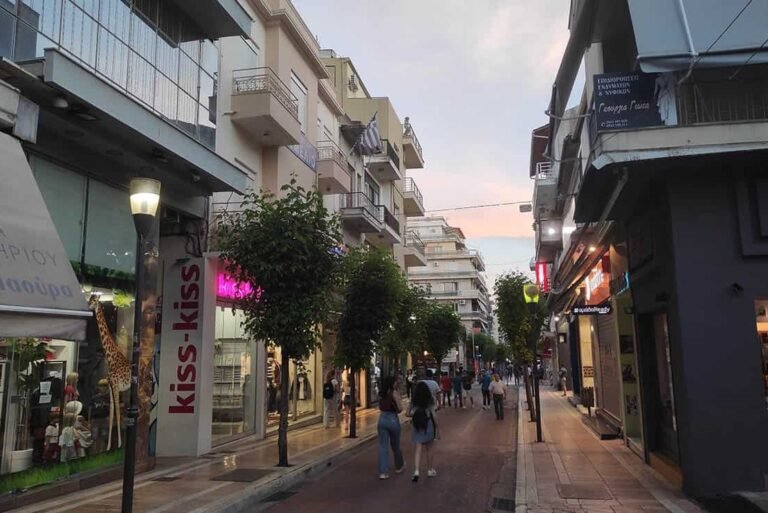 Αγρίνιο – Διακοπή κυκλοφορίας στην Παπαστράτου